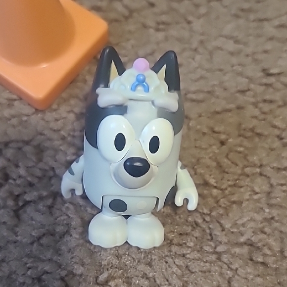 Muffin And Bike Set - Picture 7 of 9